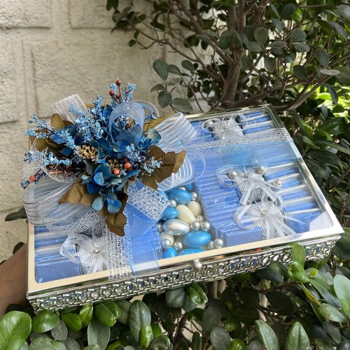 Mavi dekorlu Sandık Kutuda Nişan Çikolatası